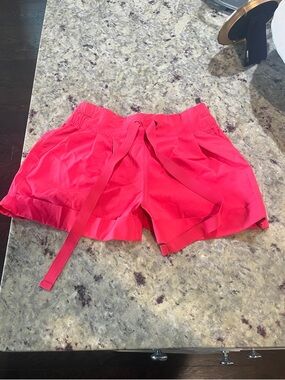 lululemon athletica Hot Pink Athletic Drawstring Shorts size 0